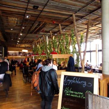 Пивной ресторан Joesepp's Brauhaus