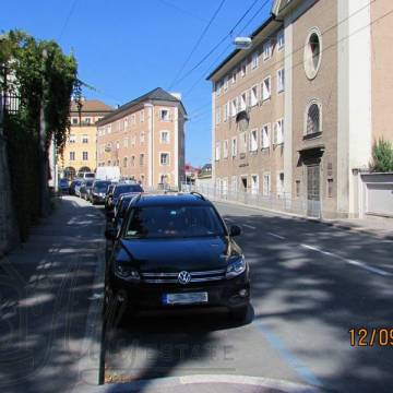 Парковка Müllner Hauptstraße 9