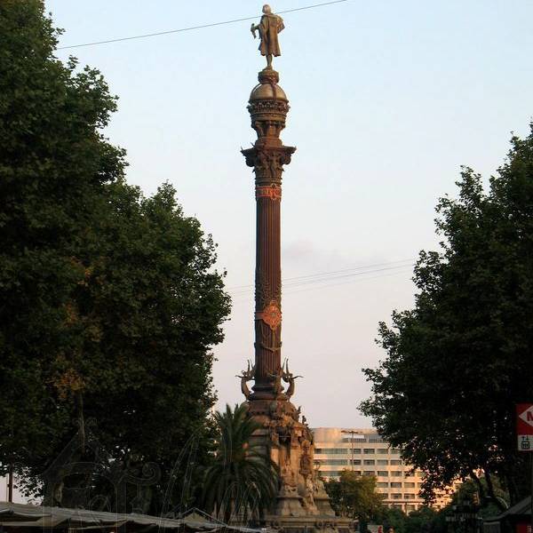 Памятник Колумбу