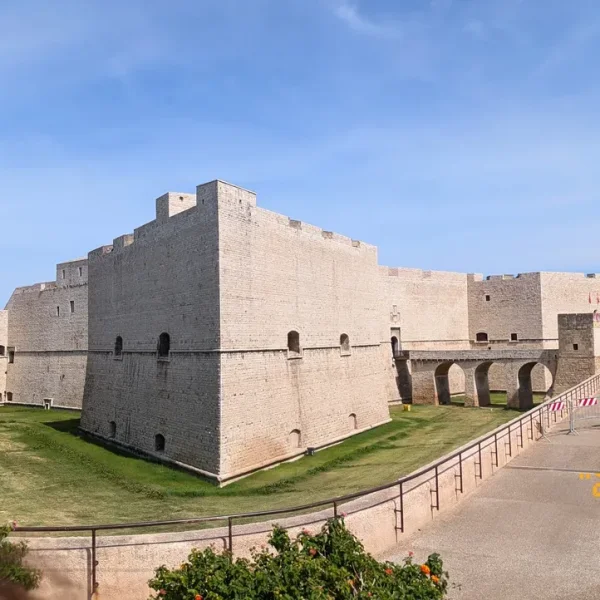 Замок Барлетта