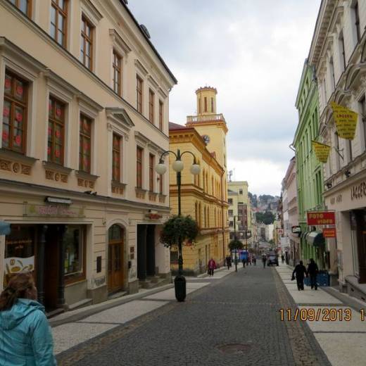 Нижняя Площадь и Старая Ратуша города Яблонец над Нисой.