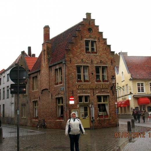 Улица Святого Духа (Heilige-Geeststraat) в Брюгге.