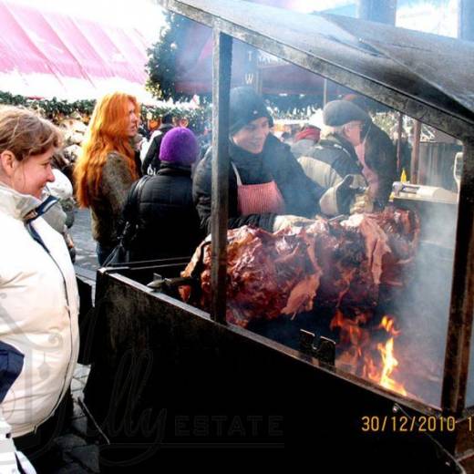 Староместская площадь (Staroměstské náměstí)