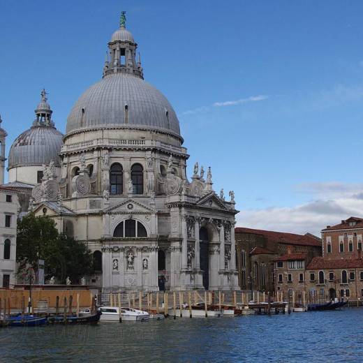 Базилика Санта-Мария Делла Салюте (Santa Maria della Salute).