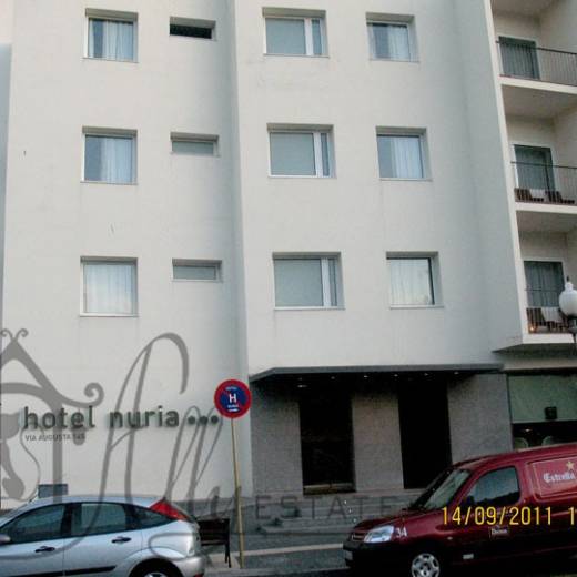 Отель Hotel Núria