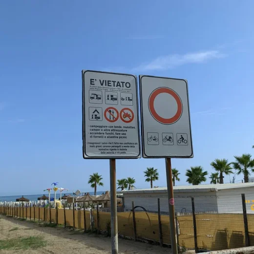 Море и пляжи в Барлетте