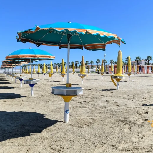 Море и пляжи в Барлетте