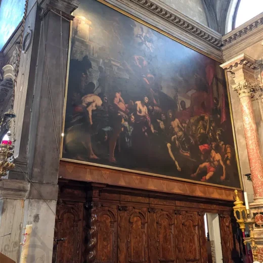 Восточная сторона церкви Сан Джулиан