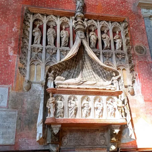 Памятник дожу Томмазо Мочениго