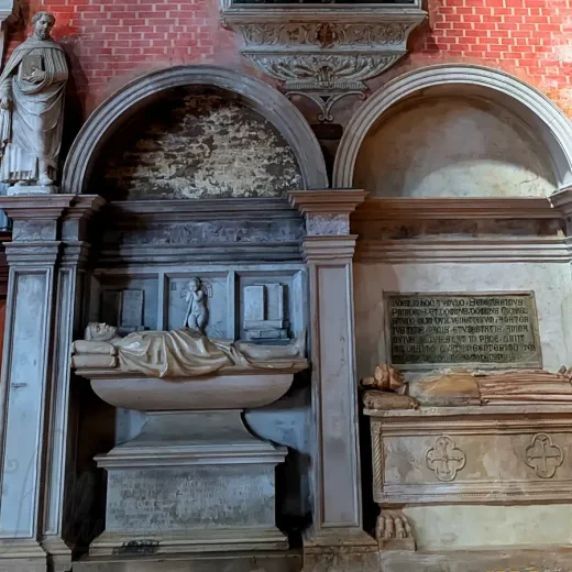 Памятники Альвизе Тревизану и дожу Микеле Стено