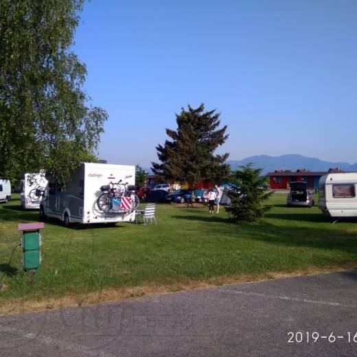 Цена и удобства в Mara Camping